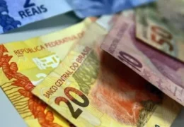 Caixa libera abono salarial para nascidos em setembro e outubro